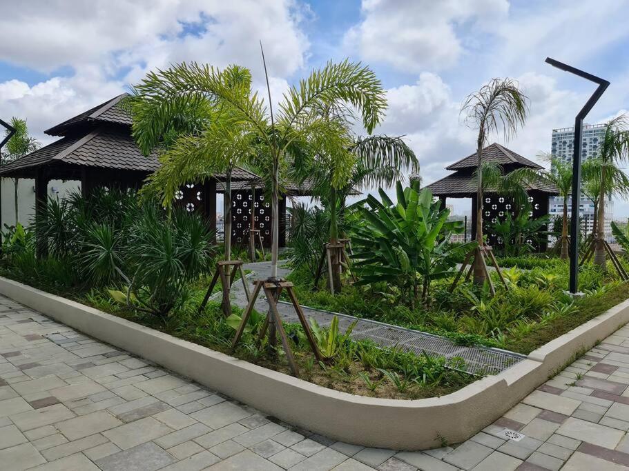 Luxury Bali Homestay Malacca Exterior photo